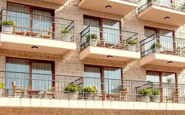 Hotel Twelve By Aycon, Budva (Riwiera Czarnogórska)