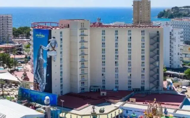 Sol Katmandu Park and Resort, Magaluf (Majorka)