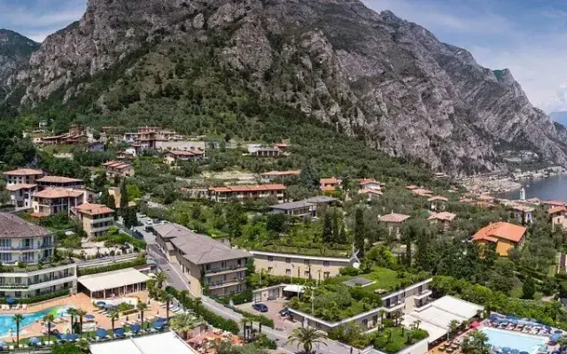 Hotel Royal Village, Limone (Jezioro Garda)