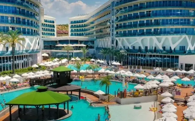 Vikingen Infinity Resort & Spa, Okurcalar (Alanya)