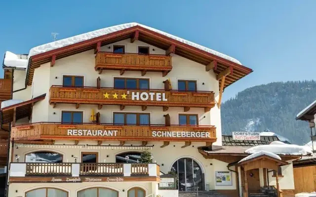 Hotel Schneeberger, Niederau (Tyrol)