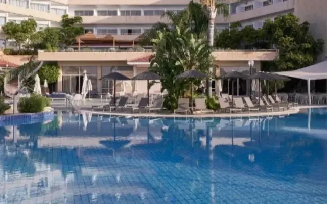 Atlantica Bay Hotel, Limassol (Limassol)