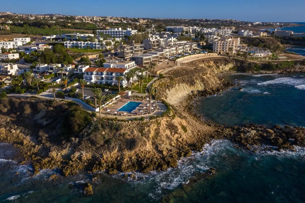 Vrachia Beach Hotel & Suites (Adults Only), Kissonerga (Pafos)
