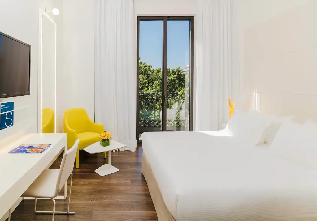 H10 Urquinaona Plaza, Barcelona (Barcelona)