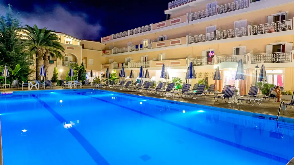 Ionis Art, Laganas (Zakynthos)