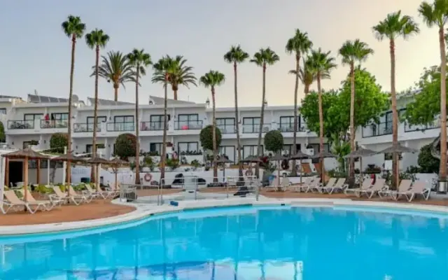 THB Flora, Puerto del Carmen (Lanzarote)