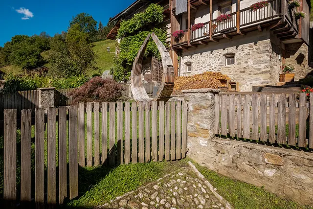 Mezzano