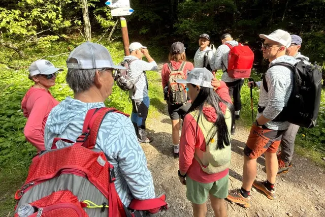 Open Mountain Month w Tatrach: dwa dni rozmów, górskich wędrówek i testów odzieży Helly Hansen