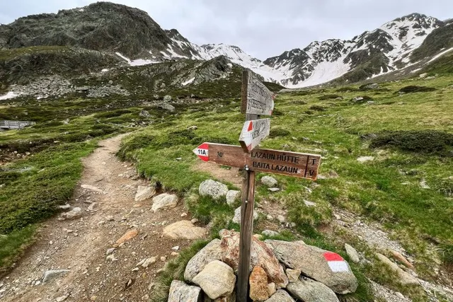 Trekking Lazaun