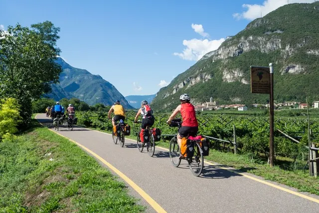 Tour rowerowy po najlepszych lodziarniach wzdłuż „Via dell`Acqua”
