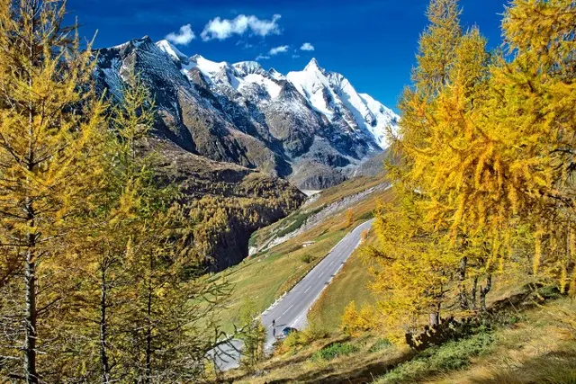 Großglockner Hochalpenstraße / Julius Silver