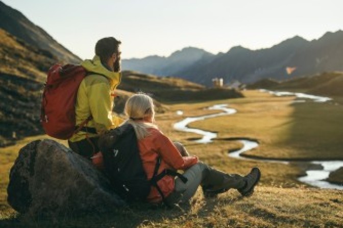 Ciesz się piękną złotą jesienią w Dolinie Stubai